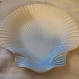 Olfaire‎ large white with blue shell bowl